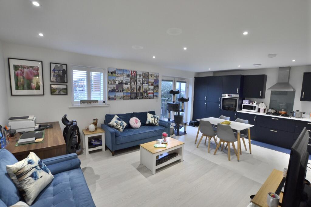 Additional property image - Aspen Drive, Bristol, Gloucestershire, BS10