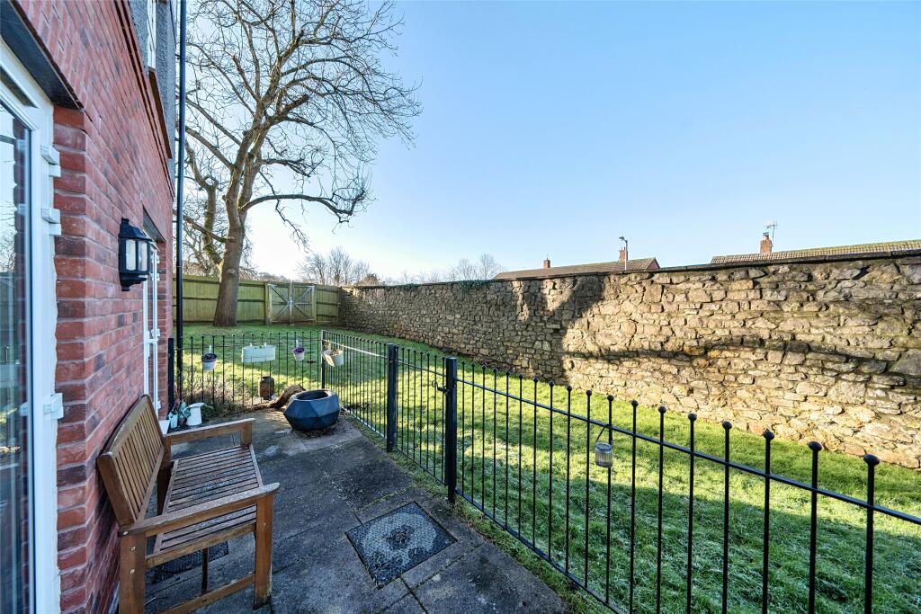 Additional property image - Thornfield Road, Bristol, Somerset, BS10