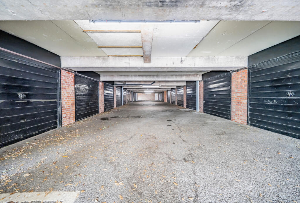 Additional property image - Woodside, Hazelwood Road, Bristol, Somerset, BS9