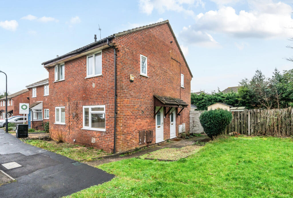 Main image of property: Rockstowes Way, Bristol, BS10