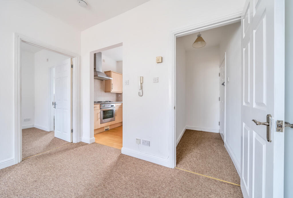 Additional property image - Southmead Road, Westbury-on-Trym, Bristol, BS10