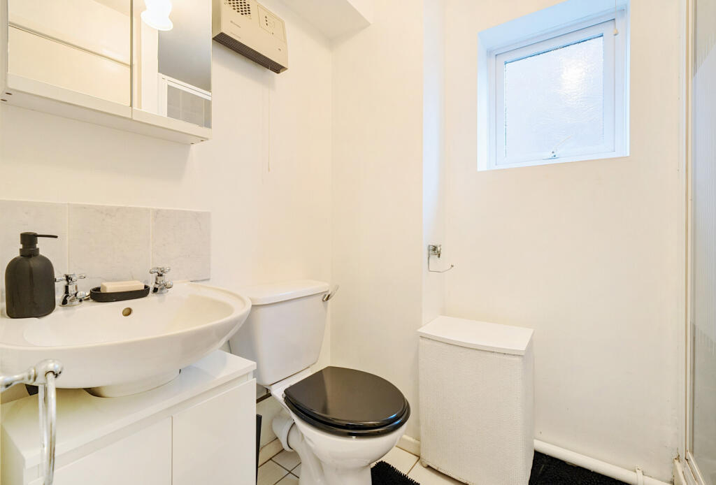 Additional property image - Home Orchard, Yate, Bristol, Gloucestershire, BS37