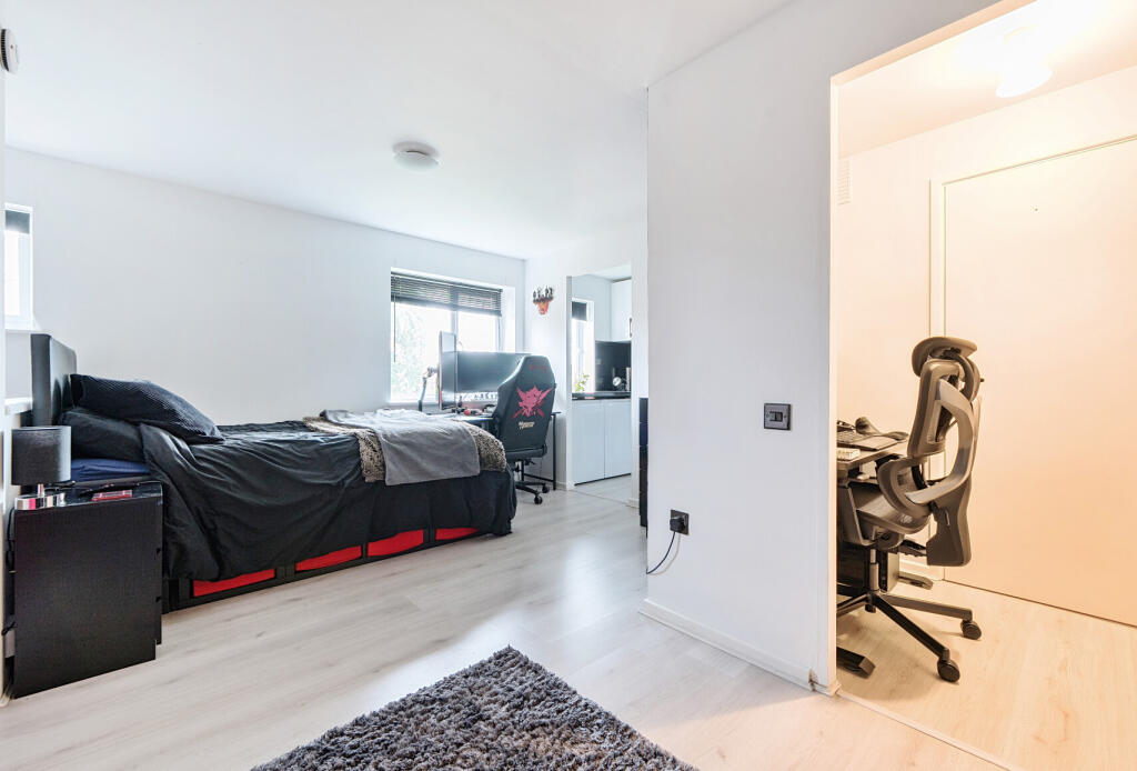 Additional property image - Home Orchard, Yate, Bristol, Gloucestershire, BS37