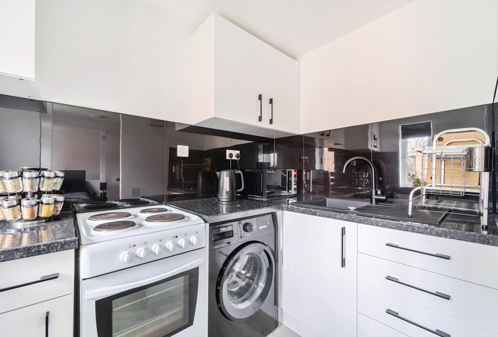 Additional property image - Home Orchard, Yate, Bristol, Gloucestershire, BS37