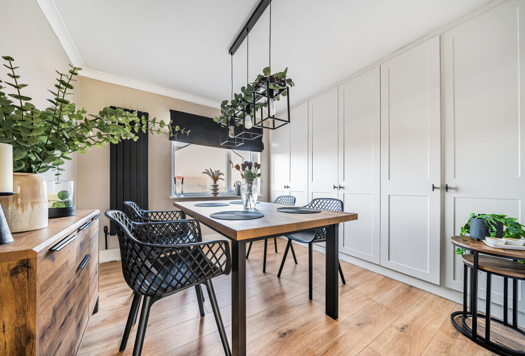 Additional property image - Beaufort Road, Yate, Bristol, Gloucestershire, BS37