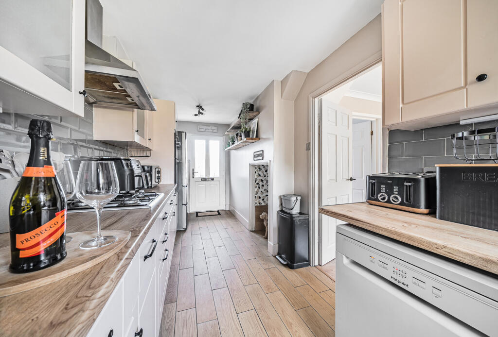 Additional property image - Beaufort Road, Yate, Bristol, Gloucestershire, BS37