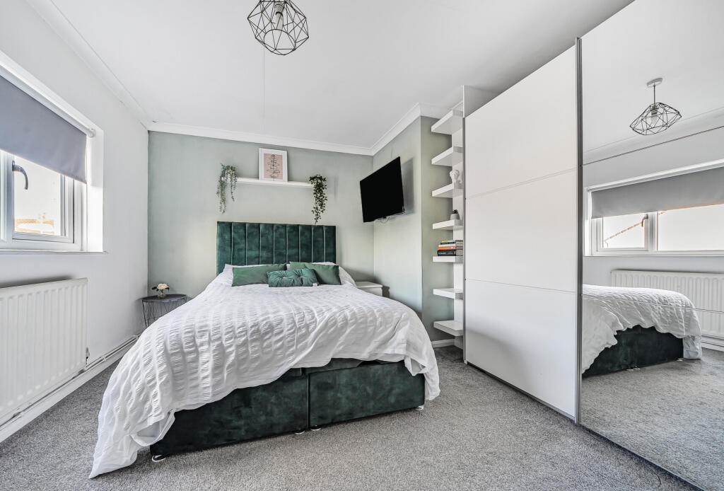 Additional property image - Beaufort Road, Yate, Bristol, Gloucestershire, BS37