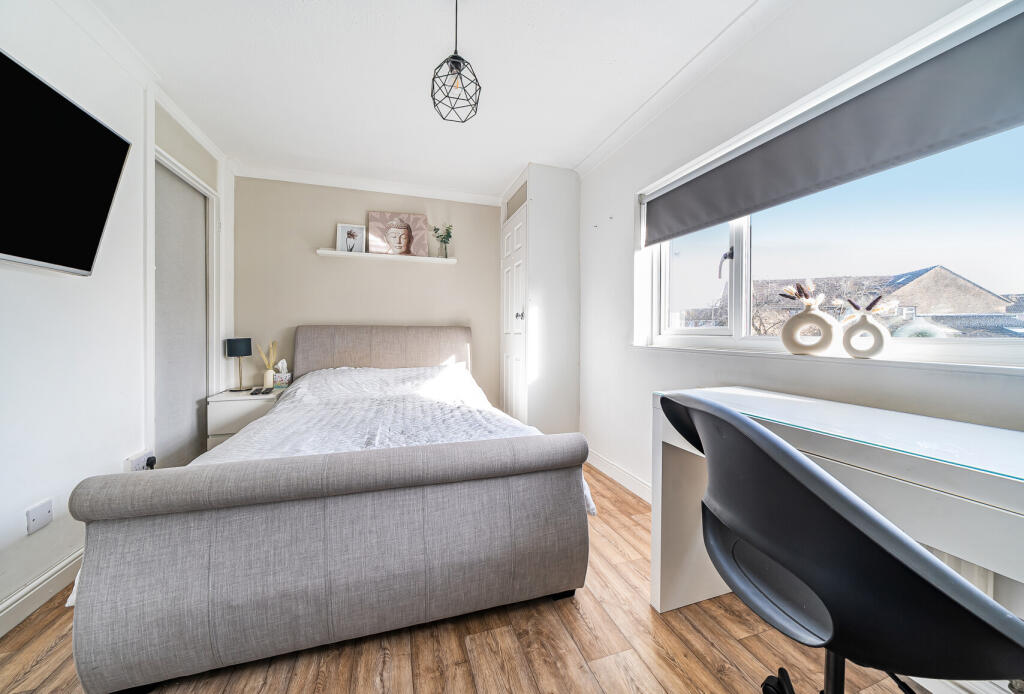 Additional property image - Beaufort Road, Yate, Bristol, Gloucestershire, BS37