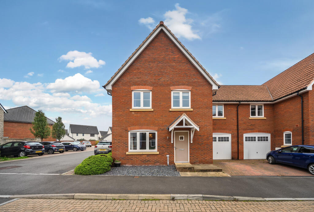 Main image of property: Cranesbill Crescent, Charfield, Wotton-under-Edge, Gloucestershire, GL12