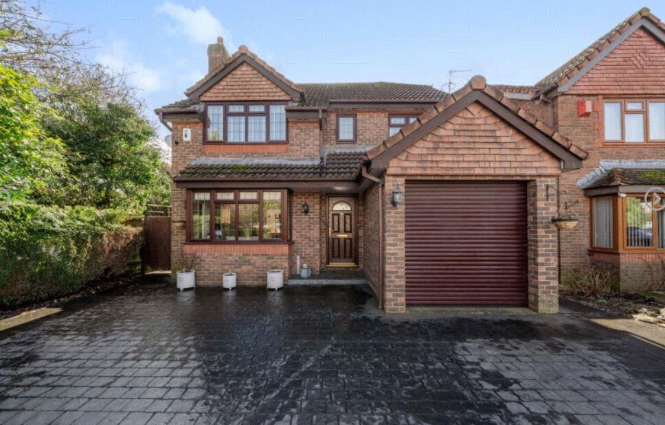 Main image of property: Stoke Road, Bishops Cleeve, Cheltenham, Gloucestershire, GL52