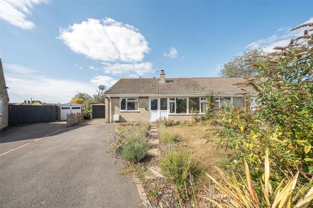 Main image of property: Cleevecroft Avenue, Bishops Cleeve, Cheltenham, Gloucestershire, GL52
