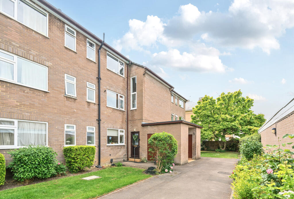 Main image of property: Lansdown Road, Cheltenham, Gloucestershire, GL51