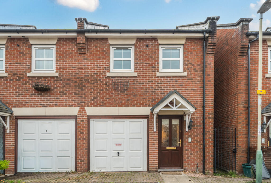 Main image of property: Market Street, Cheltenham, Gloucestershire, GL50