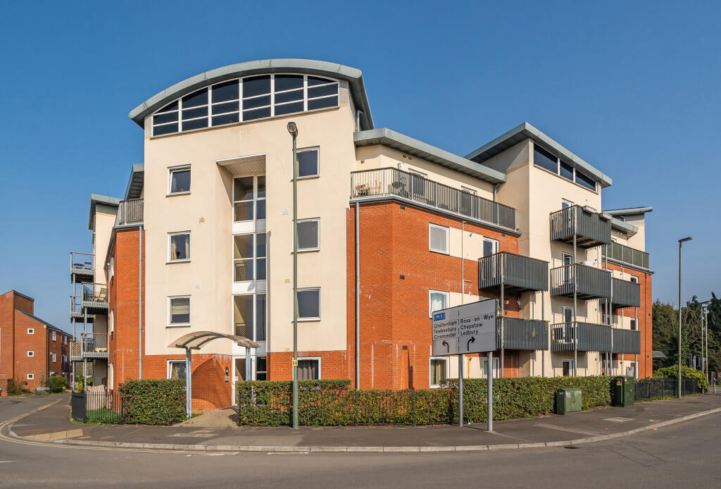 Main image of property: Suffolk Drive, Gloucester, Gloucestershire, GL1