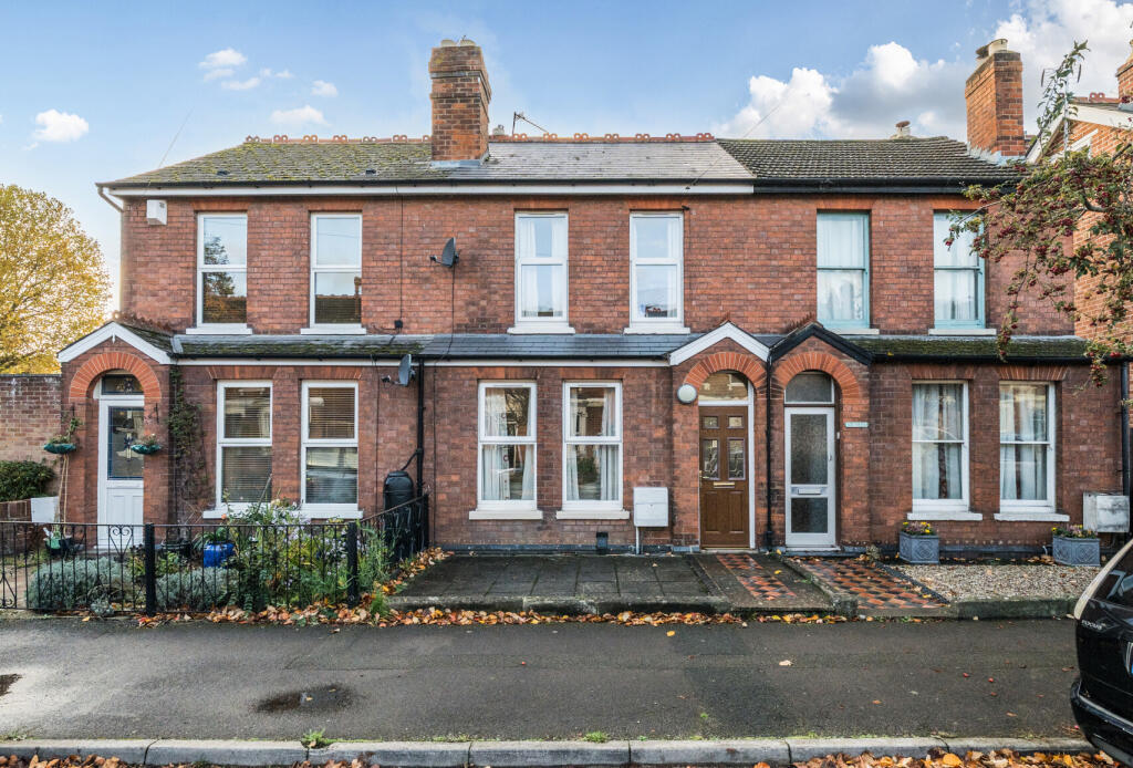 Main image of property: Hinton Road, Gloucester, Gloucestershire, GL1