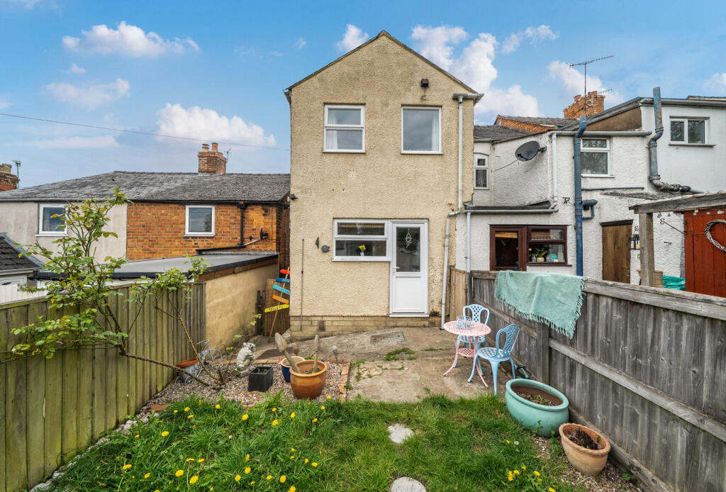 Main image of property: Springfield Road, Cashes Green, Stroud, Gloucestershire, GL5