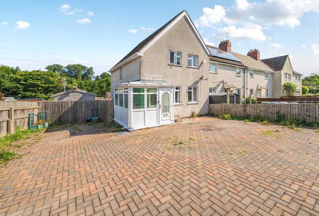 Main image of property: First Avenue, Dursley, Gloucestershire, GL11