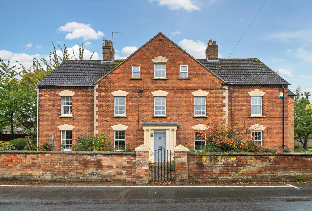 Main image of property: Haresfield, Stonehouse, Gloucestershire, GL10