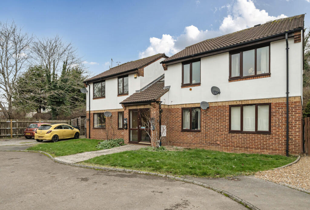 Main image of property: Stanley View, Dudbridge, Stroud, Gloucestershire, GL5