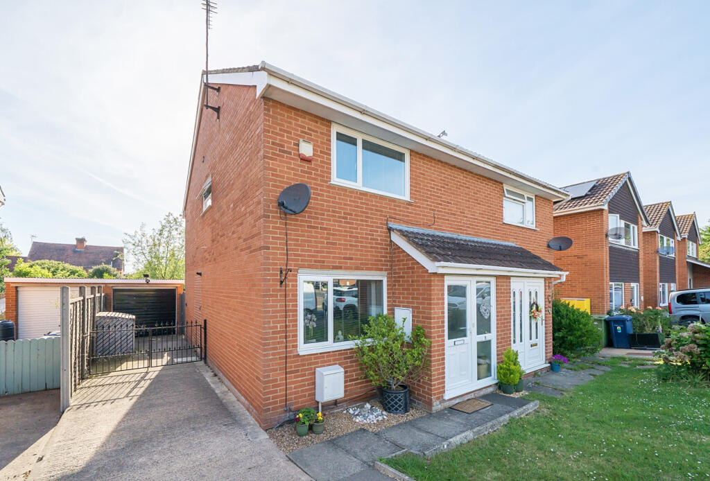 Main image of property: Springfield, Tewkesbury, Gloucestershire, GL20