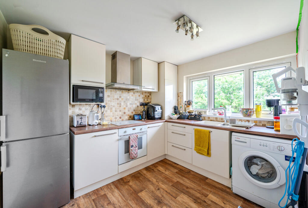 Main image of property: Queens Road, Tewkesbury, Gloucestershire, GL20