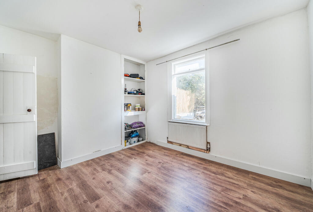 Main image of property: Earl Street, Oxford, Oxfordshire, OX2