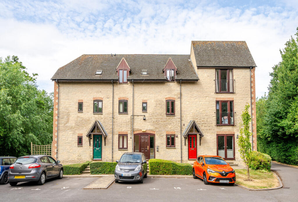 Main image of property: Ducklington Lane, Witney, Oxfordshire, OX28