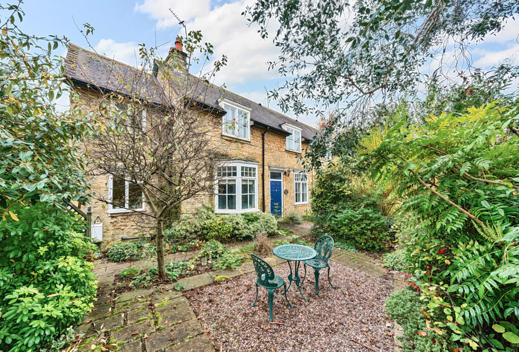Main image of property: Mill Street, Witney, Oxfordshire, OX28