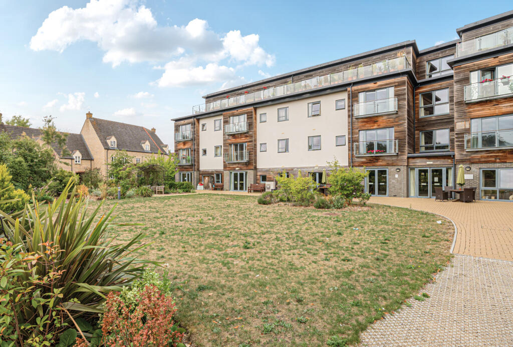Main image of property: Buttercross Lane, Witney, Oxfordshire, OX28