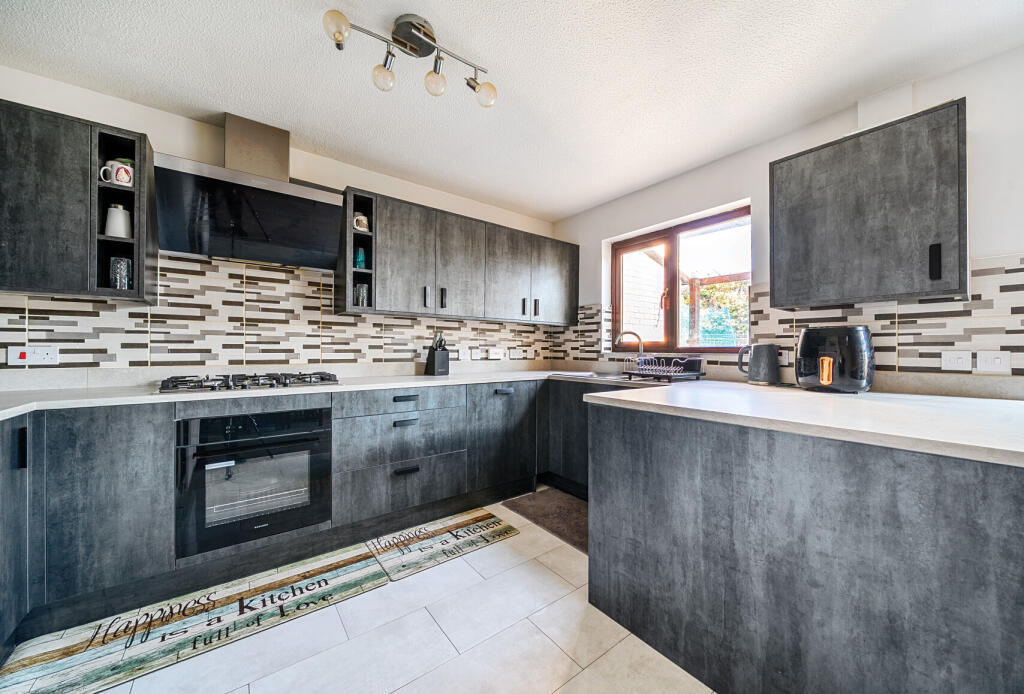 Main image of property: Harvestside, Horley, Surrey, RH6