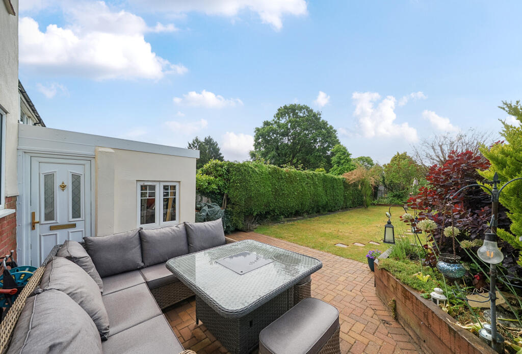 Main image of property: Smallfield Road, Horley, Surrey, RH6