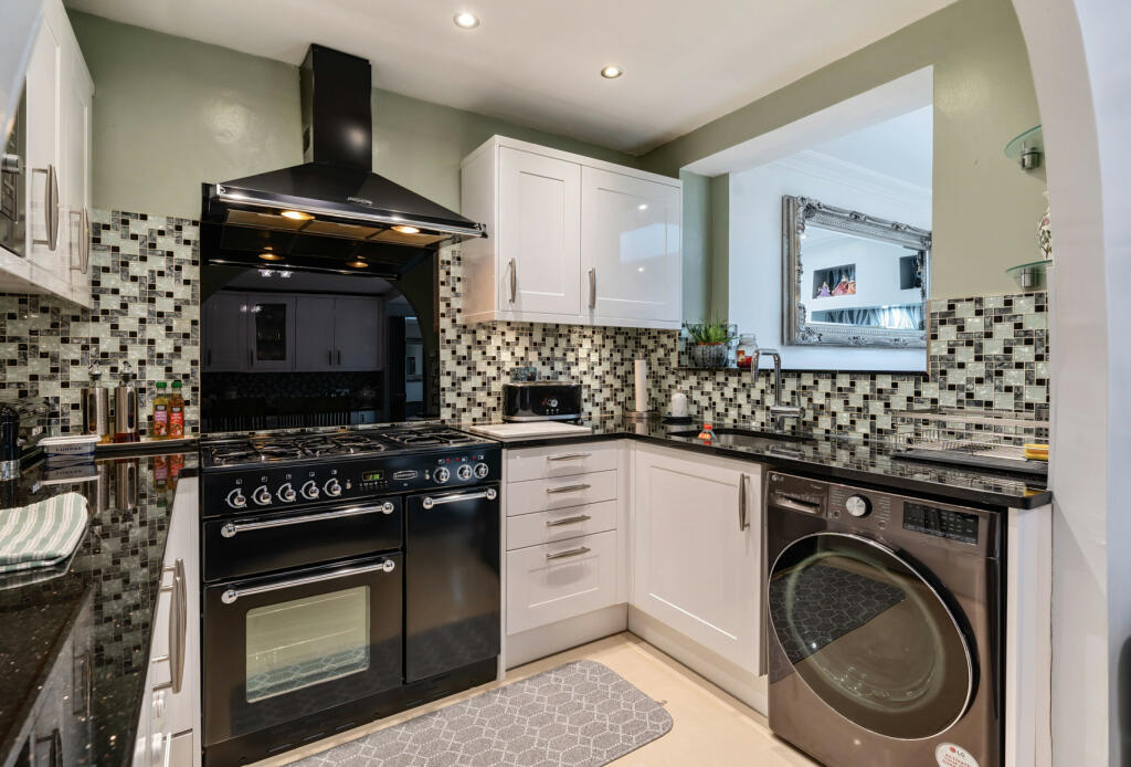 Additional property image - Sherwood Park Road, Mitcham, CR4