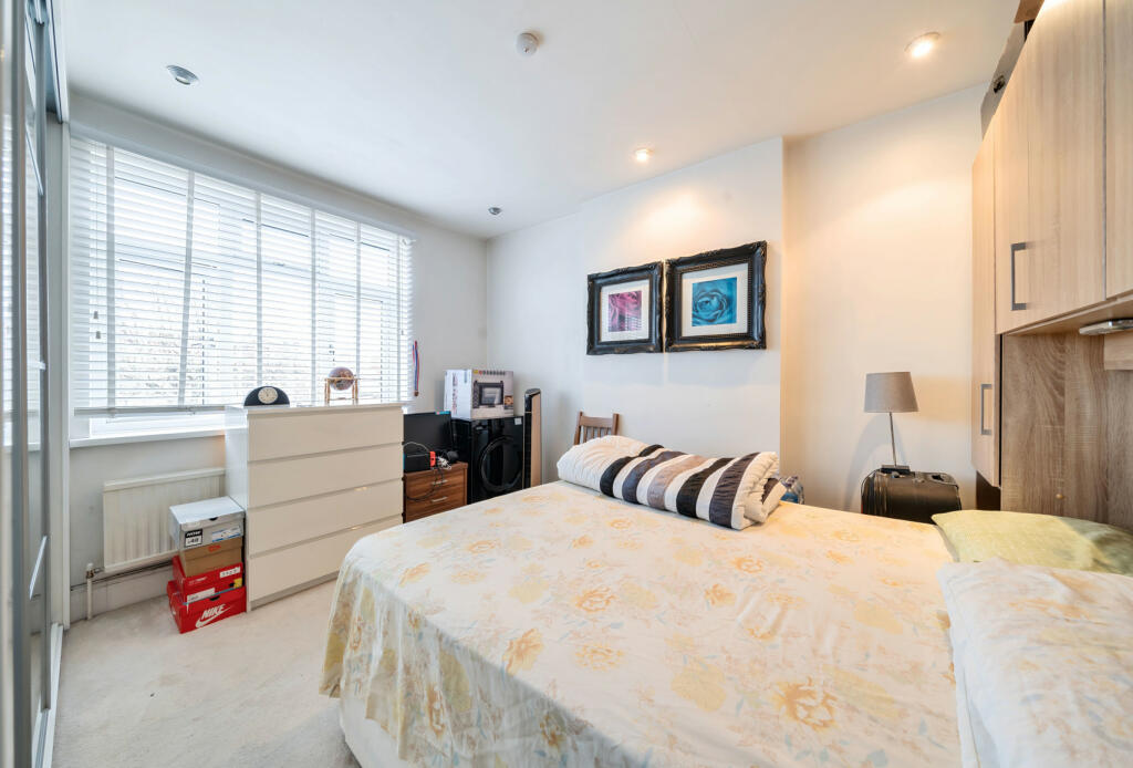 Additional property image - Sherwood Park Road, Mitcham, CR4
