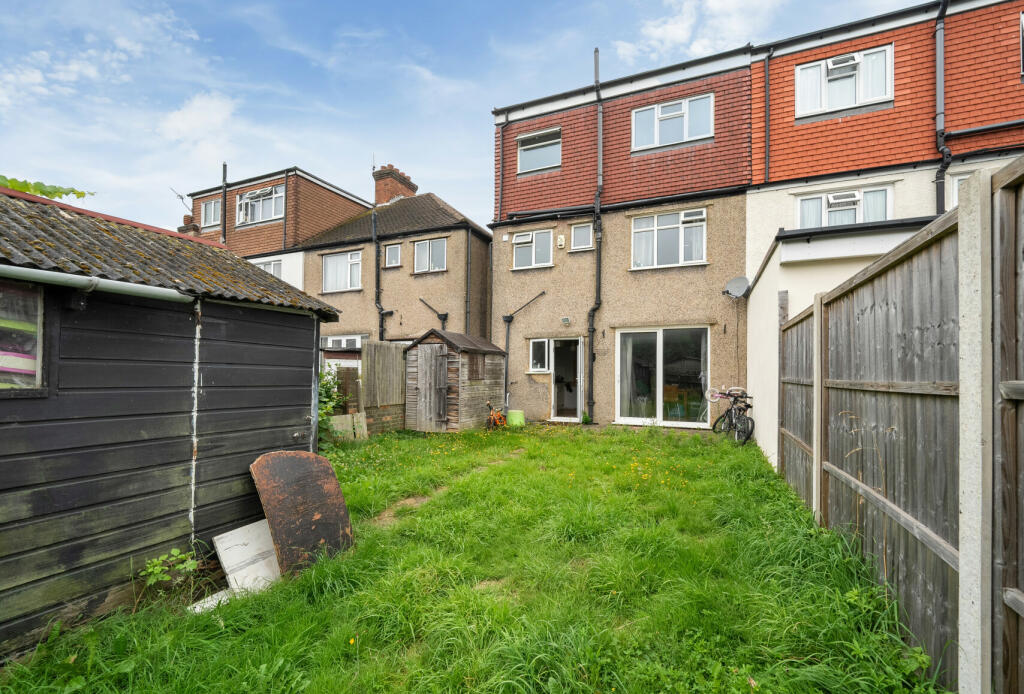 Additional property image - Chestnut Grove, Mitcham, CR4