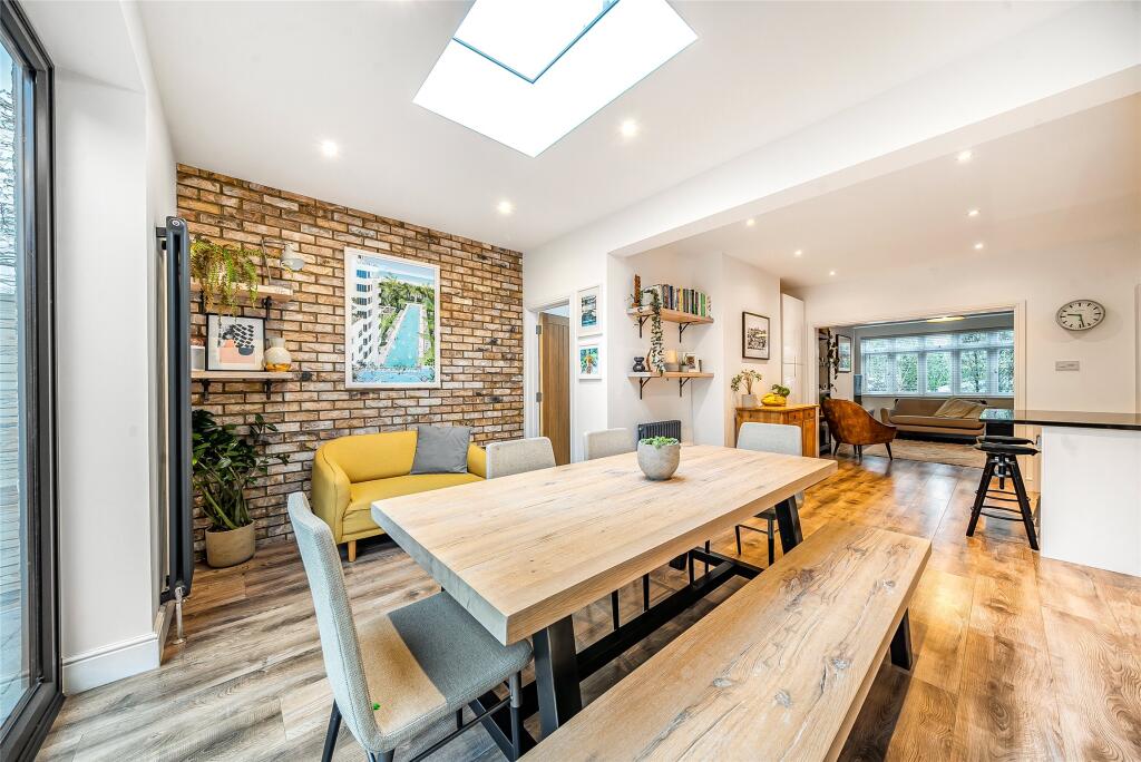 Additional property image - Heatherdene Close, Mitcham, Surrey, CR4