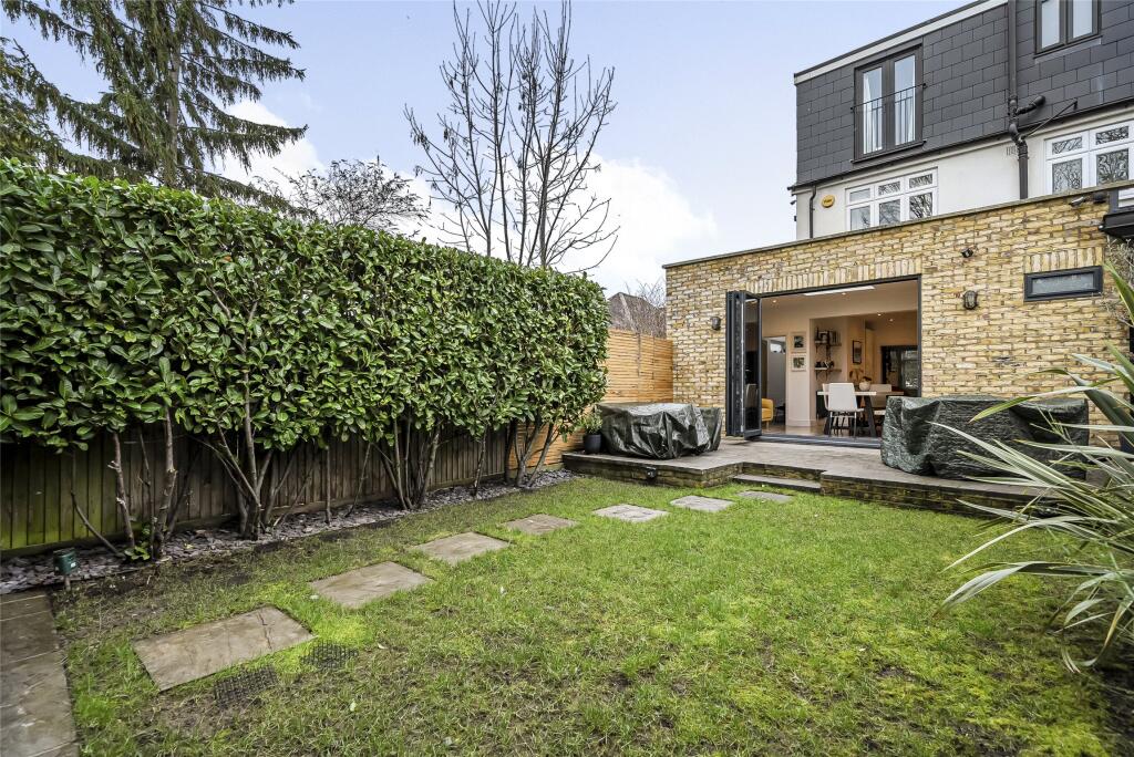 Additional property image - Heatherdene Close, Mitcham, Surrey, CR4