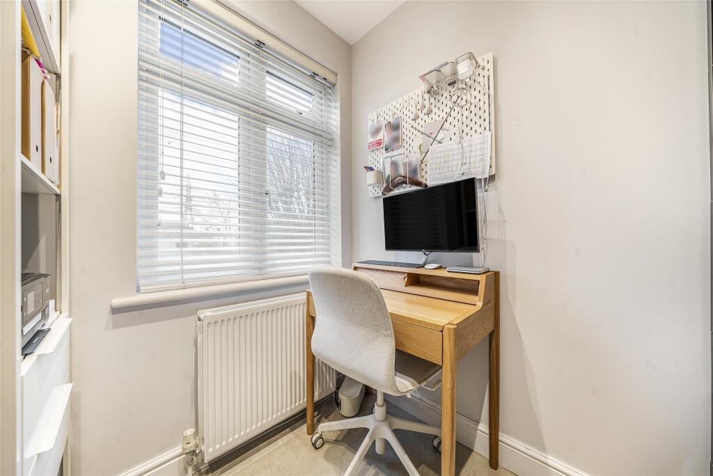 Additional property image - Heatherdene Close, Mitcham, Surrey, CR4
