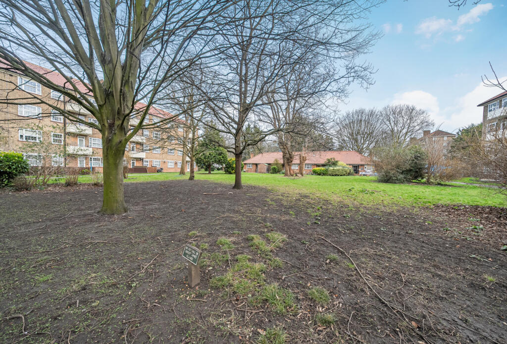 Additional property image - London Road, Mitcham, CR4