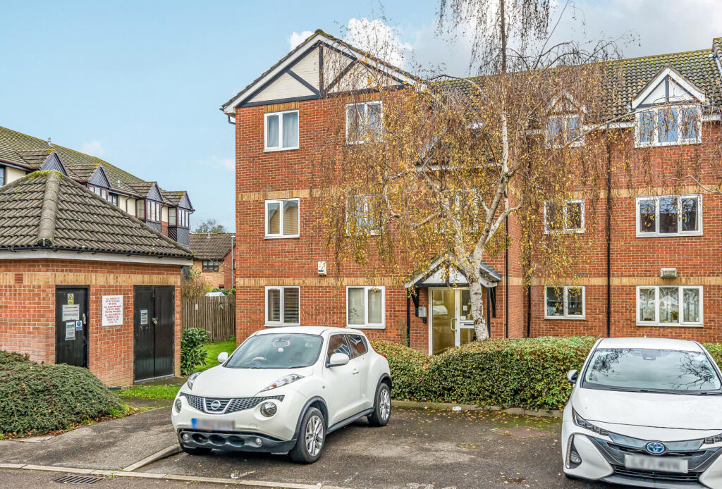 Main image of property: Foxglove Way, Wallington, SM6