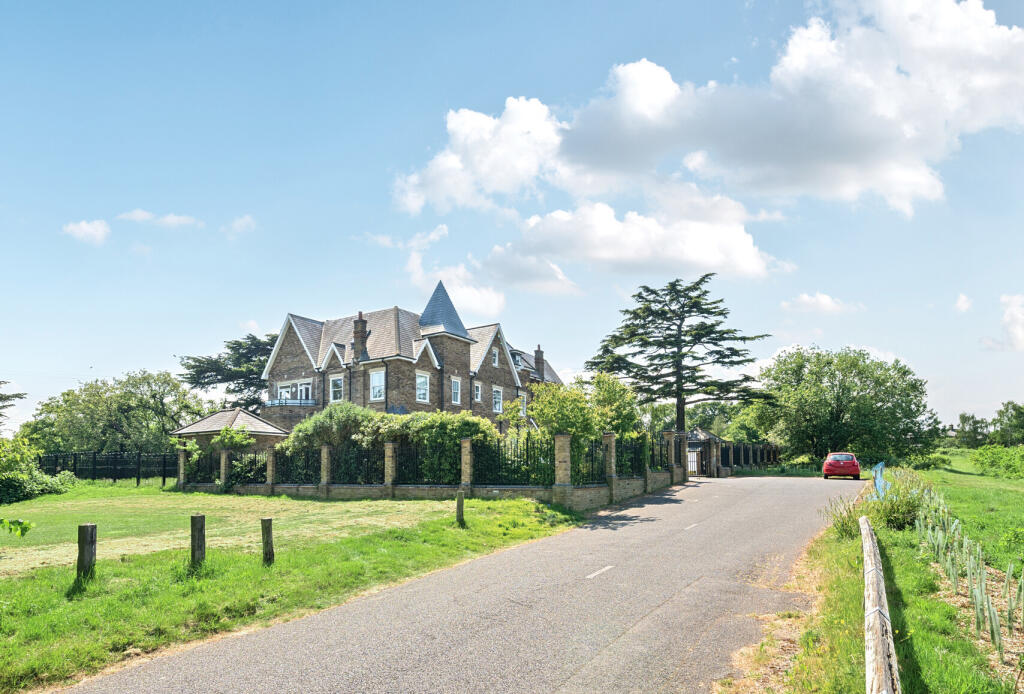 Main image of property: Poulter Park, Bishopsford Road, Morden, SM4