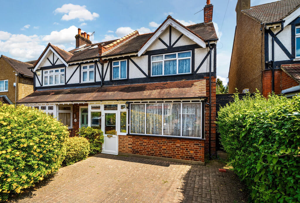 Main image of property: Lavender Vale, Wallington, SM6