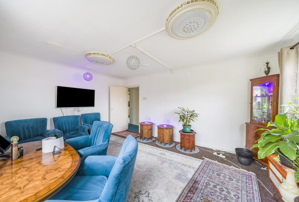 Main image of property: Park View Court, Roe Green, London, NW9
