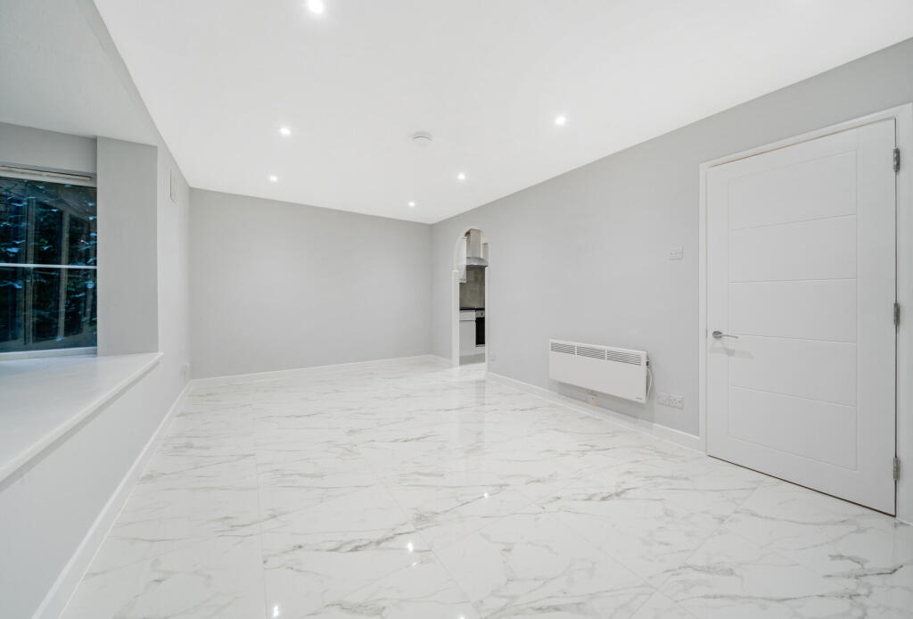 Main image of property: Colwyn Green, Snowdon Drive, London, NW9