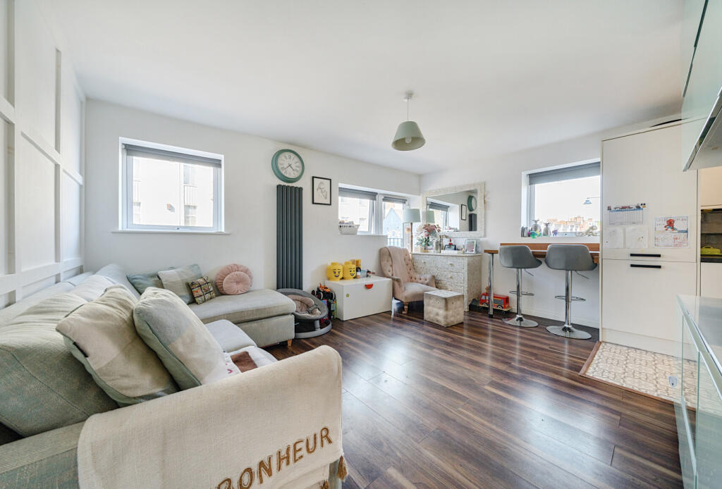 Main image of property: Spital Street, Dartford, Kent, DA1
