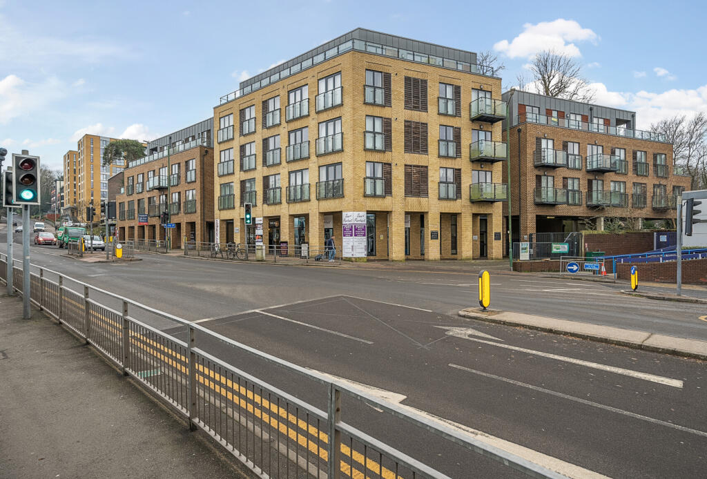 Main image of property: London Road, Sevenoaks, Kent, TN13