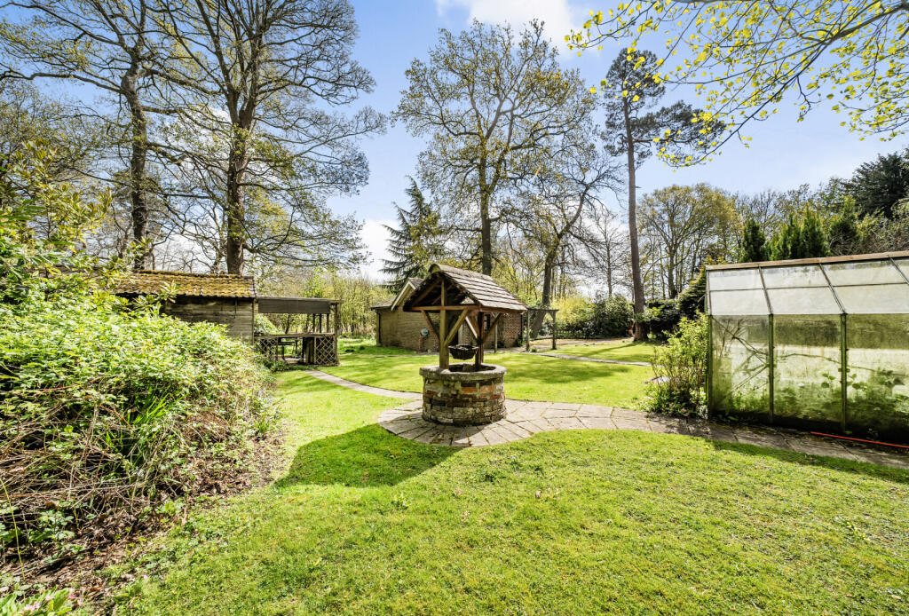 Main image of property: Pembury Road, Tunbridge Wells, Kent, TN2