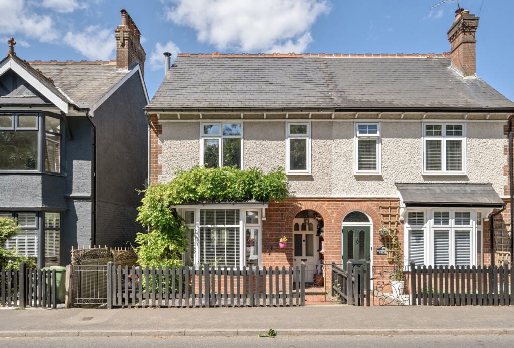 Main image of property: Langton Road, Langton Green, Tunbridge Wells, Kent, TN3