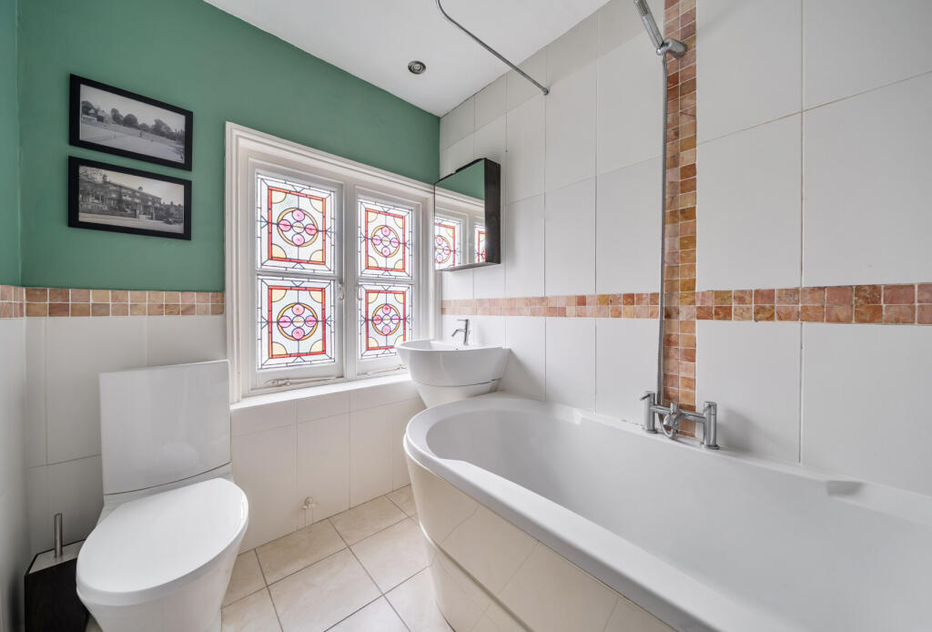 Main image of property: Chilston Road, Tunbridge Wells, Kent, TN4