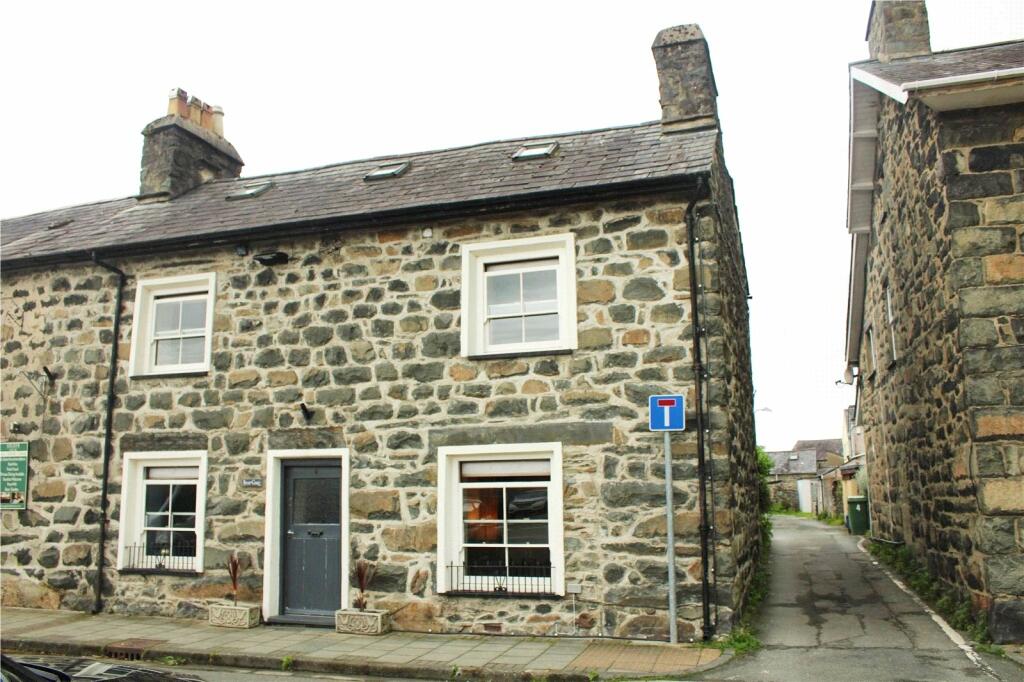 Main image of property: Market Square, Tremadog, Porthmadog, Gwynedd, LL49