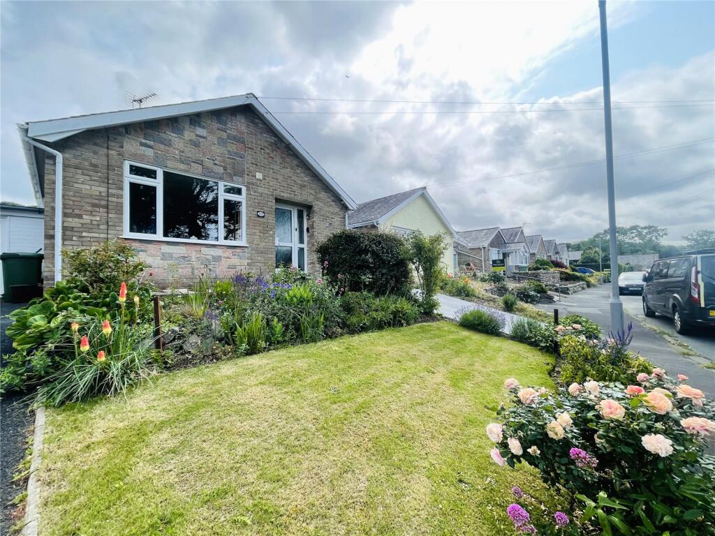 Main image of property: Llwyn Ynn, Talybont, Gwynedd, LL43